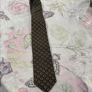 Faberge Black and Gold Patterned Tie